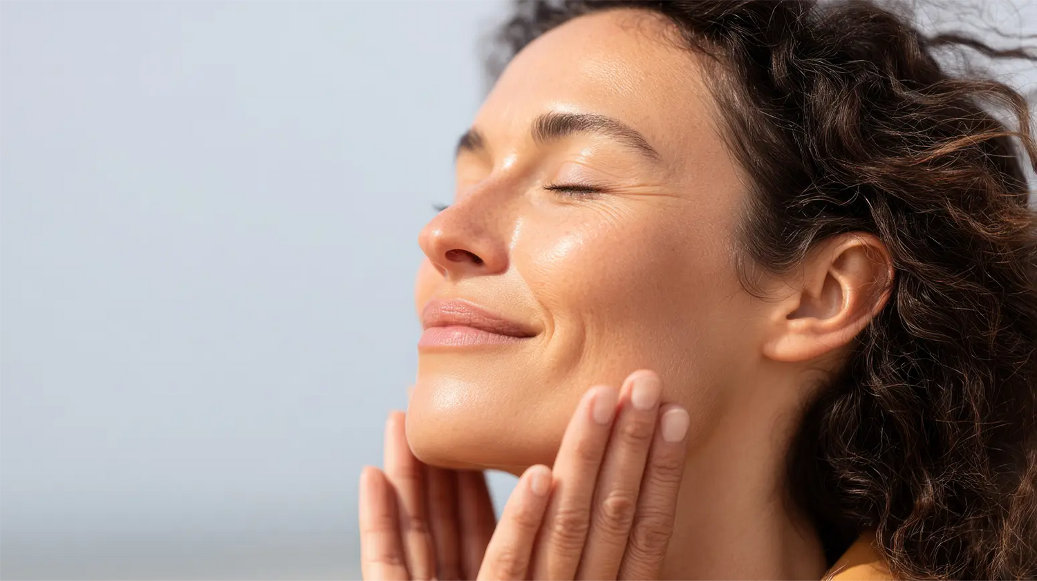 Maska detoksykująca – co to jest, jak działa i dlaczego warto włączyć ją do pielęgnacji?